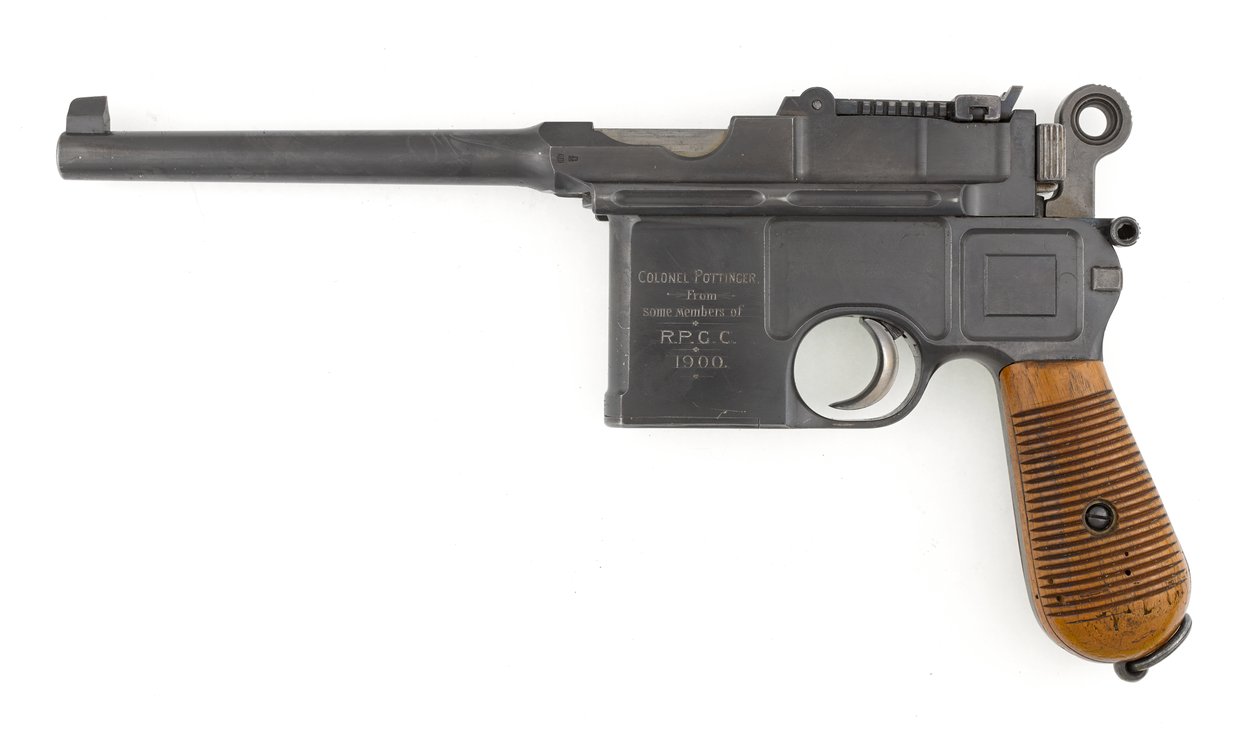 Mauser Model 1896 7,63 mm itselataava pistooli tekijältä German School