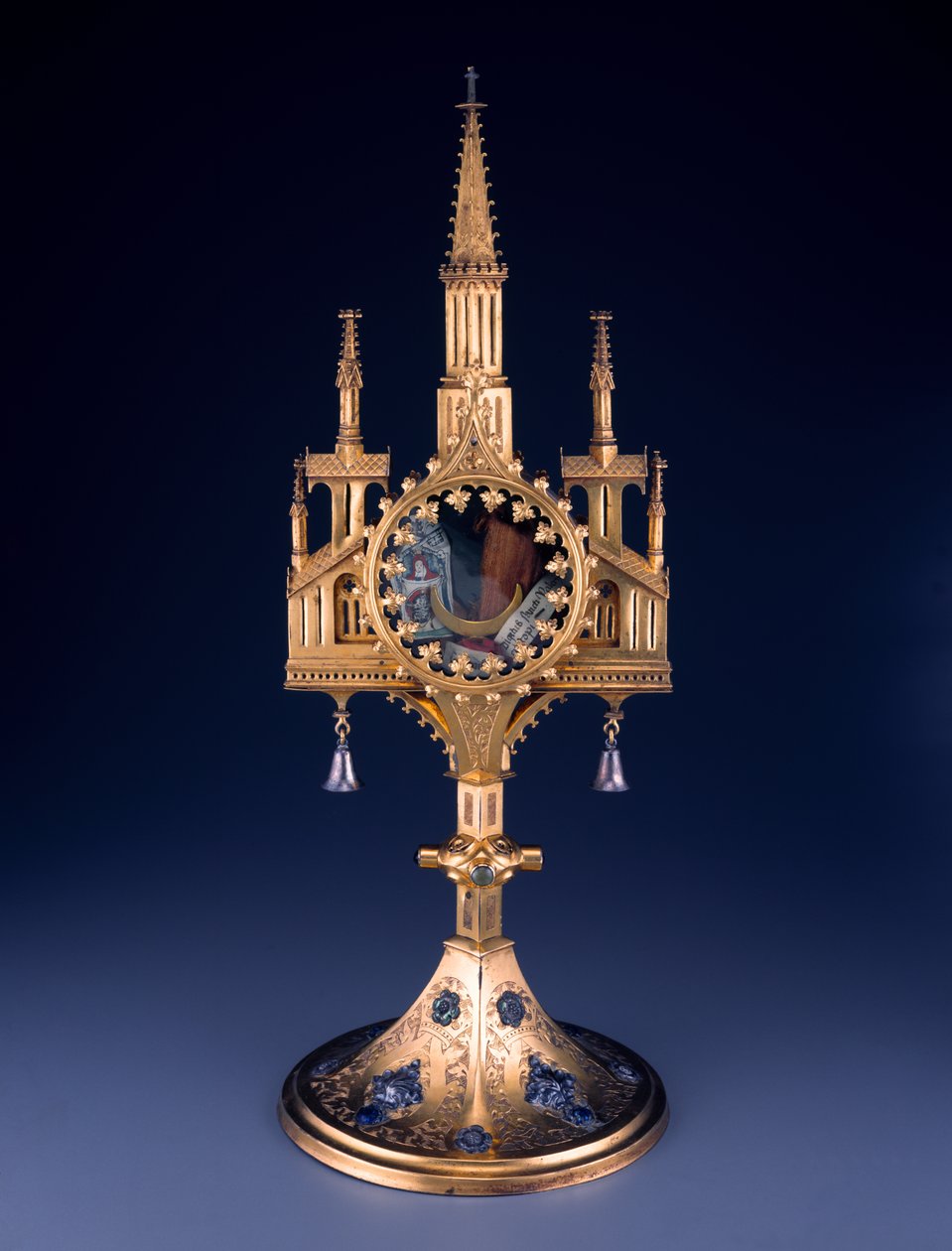 Reliquary Monstrance Guelph Treasuresta, Hildesheimin työpajan valmistama, 1400-luvun alku (kaiverrettu kupari kullattu, hopea ja läpikuultava emali) tekijältä German School