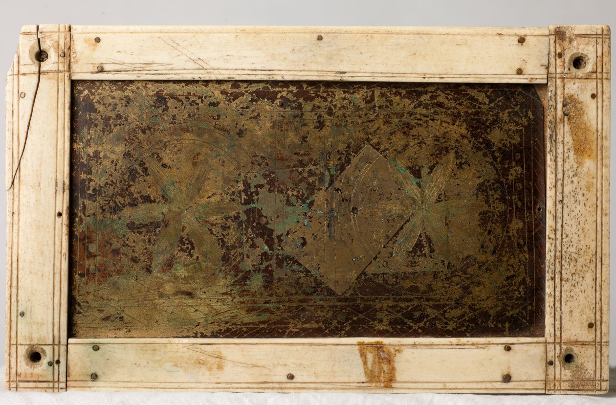 Jäännösarkku, Köln, Saksa, n. 1150 (puu ja norsunluu) tekijältä German School