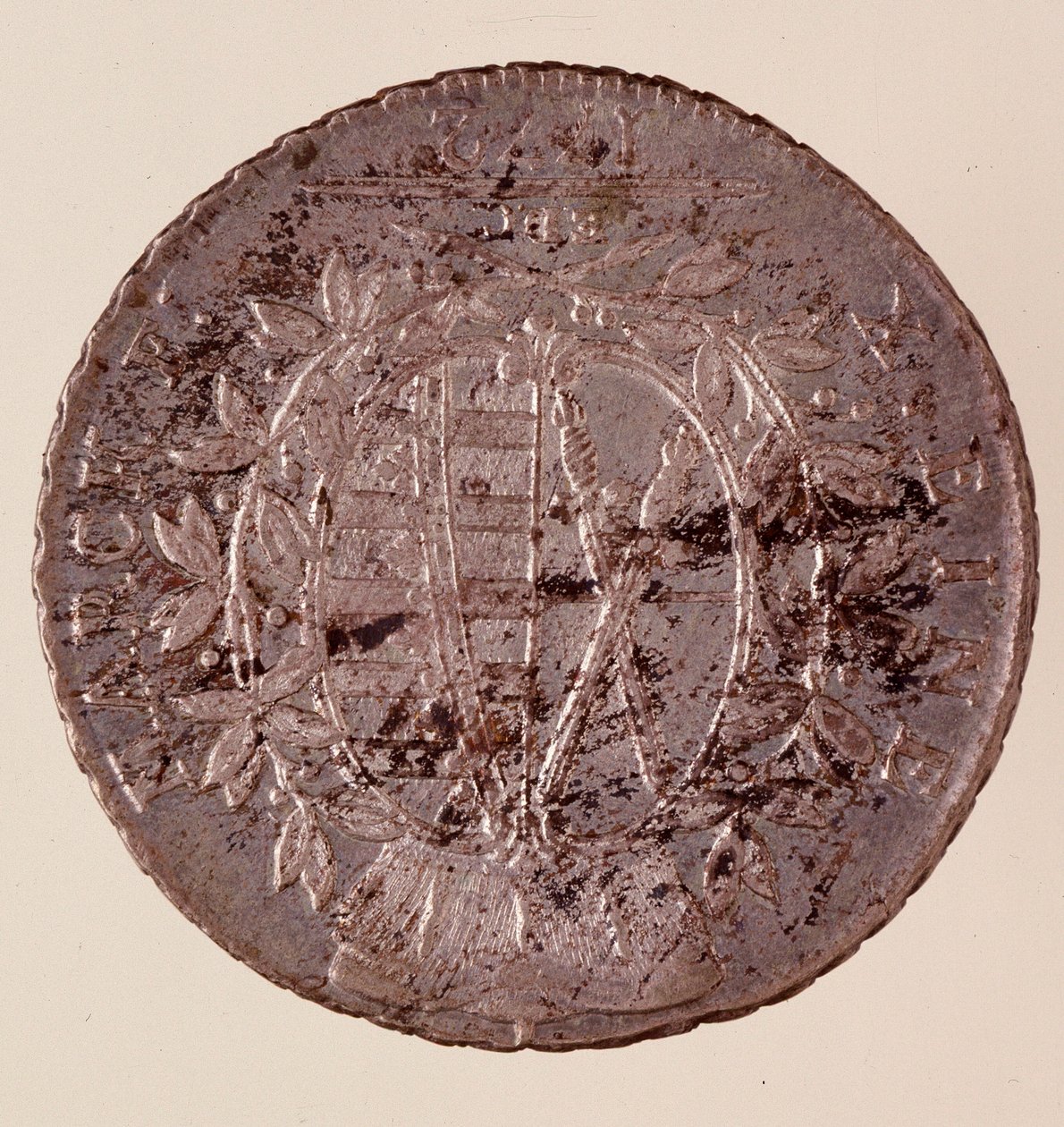 Hopearaha (taaleri) Saksista: Frederick Augustus I Saksin (Frederic Auguste I of Saxony) hallituskausi (1750-1827). Halk. 3,9 cm Napoli, museo archeologico tekijältä German School