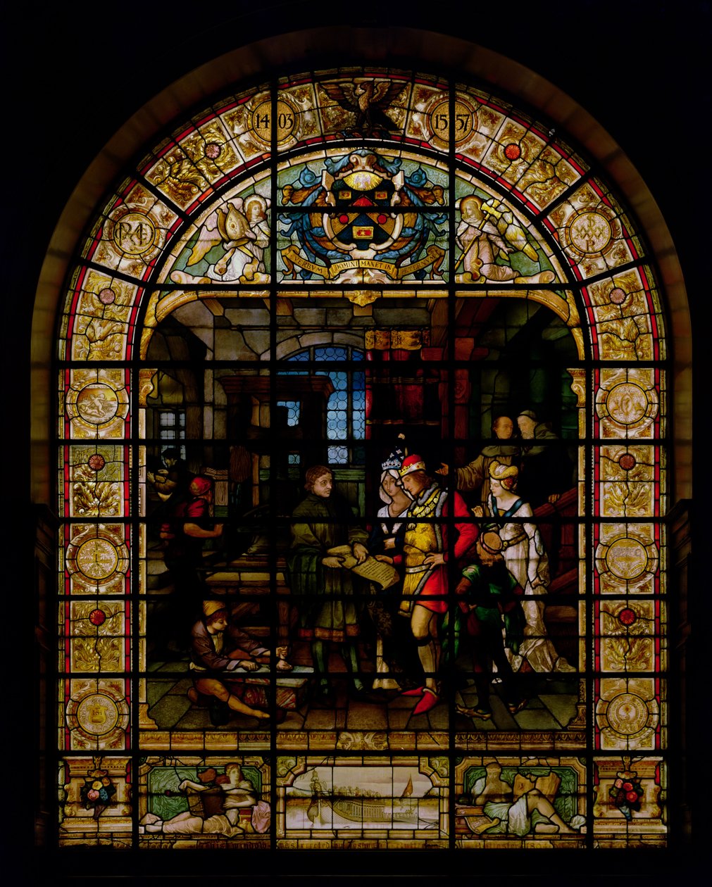 William Caxton esittelee ensimmäistä painettua kirjaansa Edward IV:lle ja hänen vaimolleen Elizabeth Woodvillelle vuonna 1477, Mayer and Co., Münchenissä toimiva yritys, joka toimii Lontoossa, n. 1880 (lasimaalaus) tekijältä German School