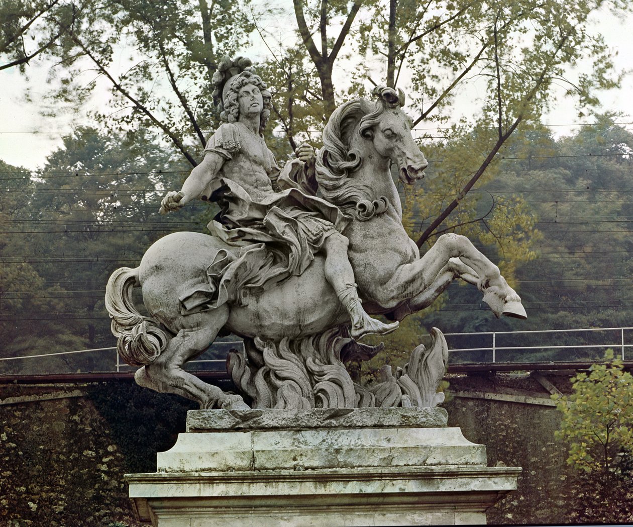 Ludvig XIV:n (1638-1715) ratsastusmuotokuva (marmori) tekijältä Gian Lorenzo Bernini