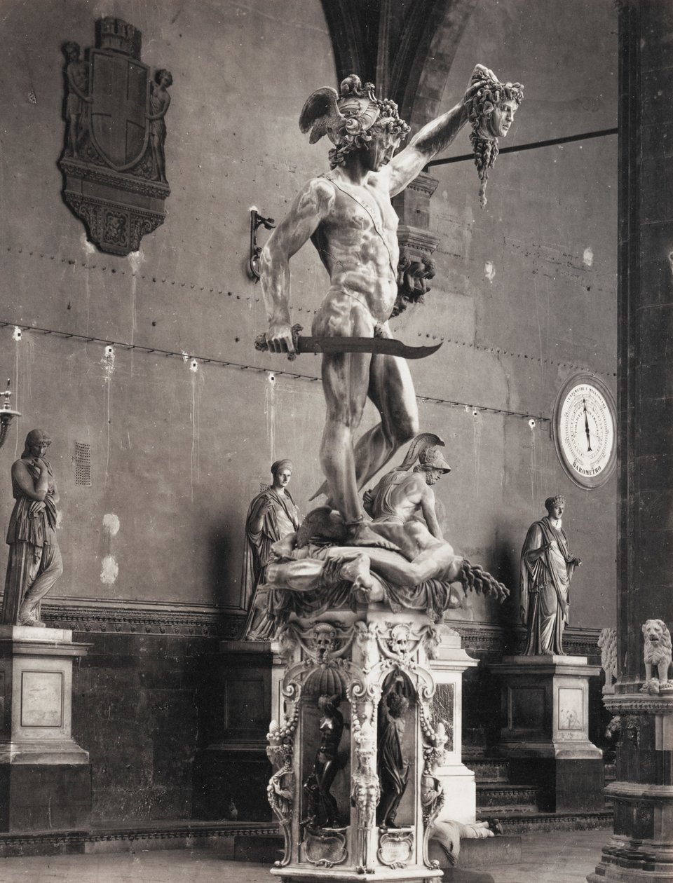 Cellini tekijältä Giorgio Sommer