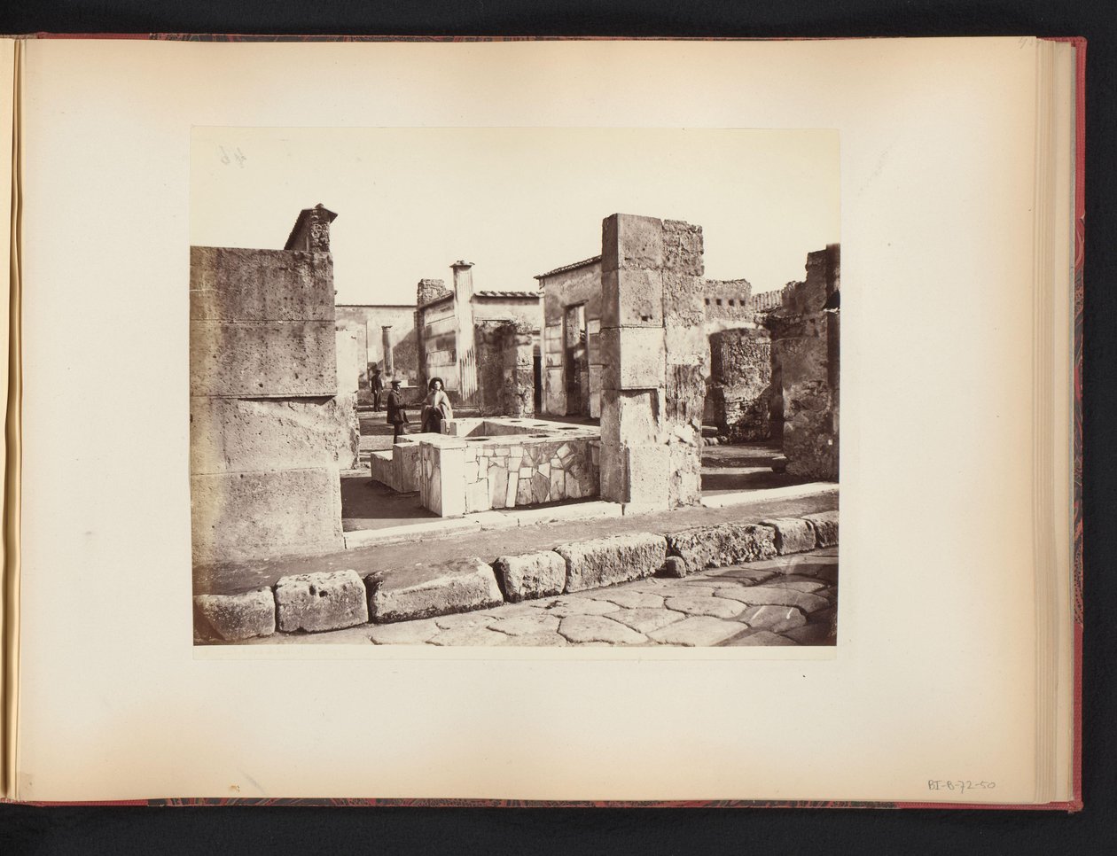Näkymä Casa di Salustion raunioista Pompejissa, Italiassa Casa di Salustio Pompei (otsikko esineessä) tekijältä Giorgio Sommer