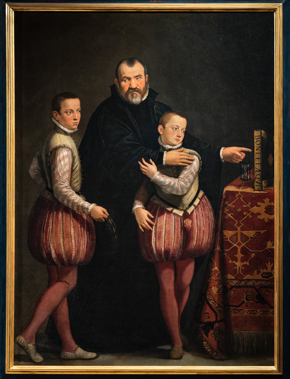 Muotokuva Giuseppe Gualdosta lastensa Paolon ja Emilion kanssa tekijältä Giovanni Antonio Fasolo