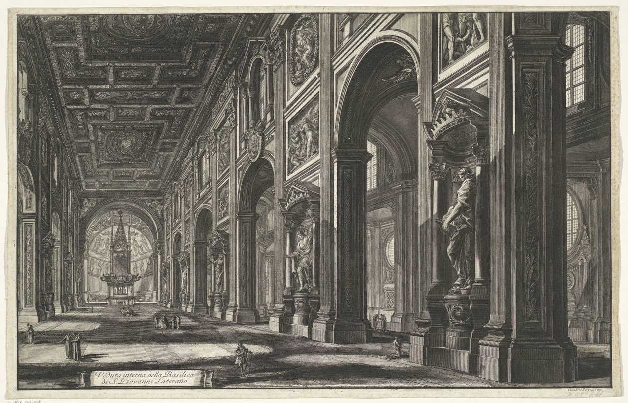 Interieur van de Sint-Jan van Lateranen te Rooma Sisäkuva S. Giovanni Lateranon basilikasta (otsikko esineessä) Gezichten op Rome (sarjan nimi) Näkymät Roomaan suunnitellut ja kaivertanut Giambattista Piranesi arkkitehti Ve (nez) iano (sarjan nimi) tekijältä Giovanni Battista Piranesi