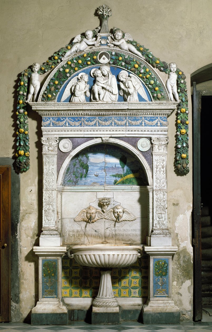 Giovanni della Robbian (1469-1529) Decoree-suihkulähde korkealla marmorilla ja terrakottalla 1498. Santa Maria Novellan sakristi, Firenze tekijältä Giovanni della Robbia