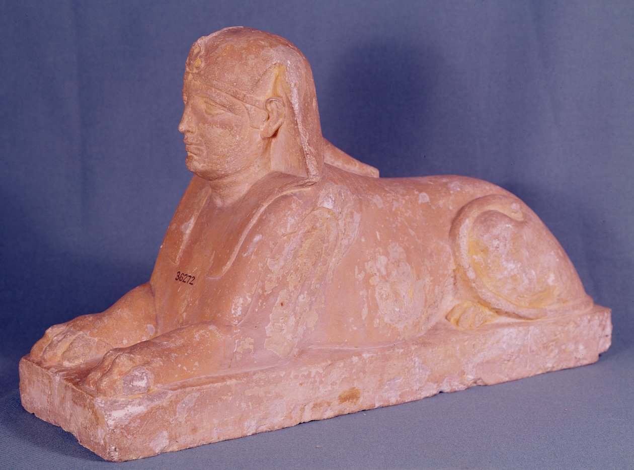 Sfinksi (kalkkikivi) tekijältä Greco Roman