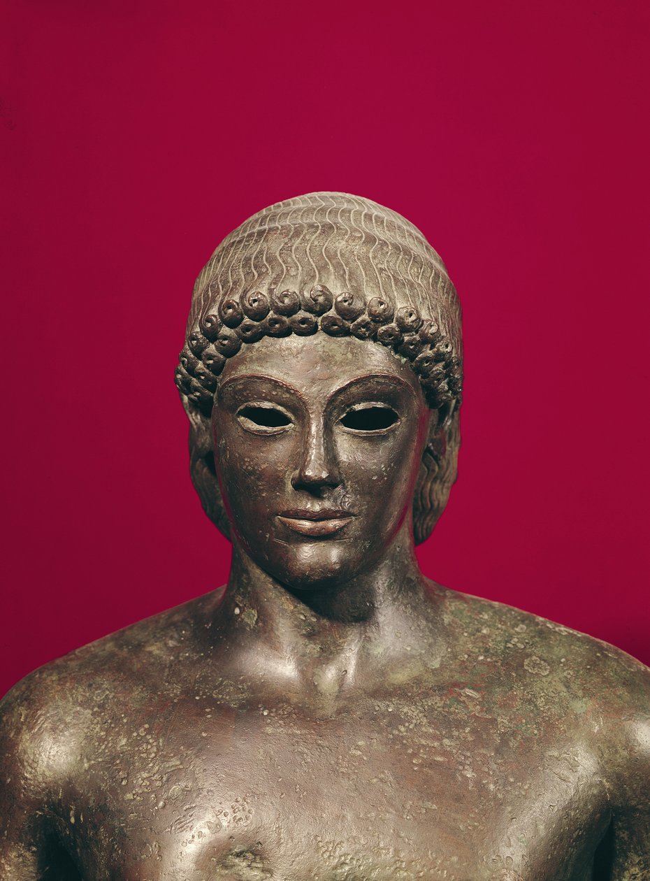 Piombinon Apollo, patsaan pää, löydetty Beneventosta, Kreikasta, noin 480 eKr. (pronssi) (katso myös 98014, 98015 ja 177203) tekijältä Greek