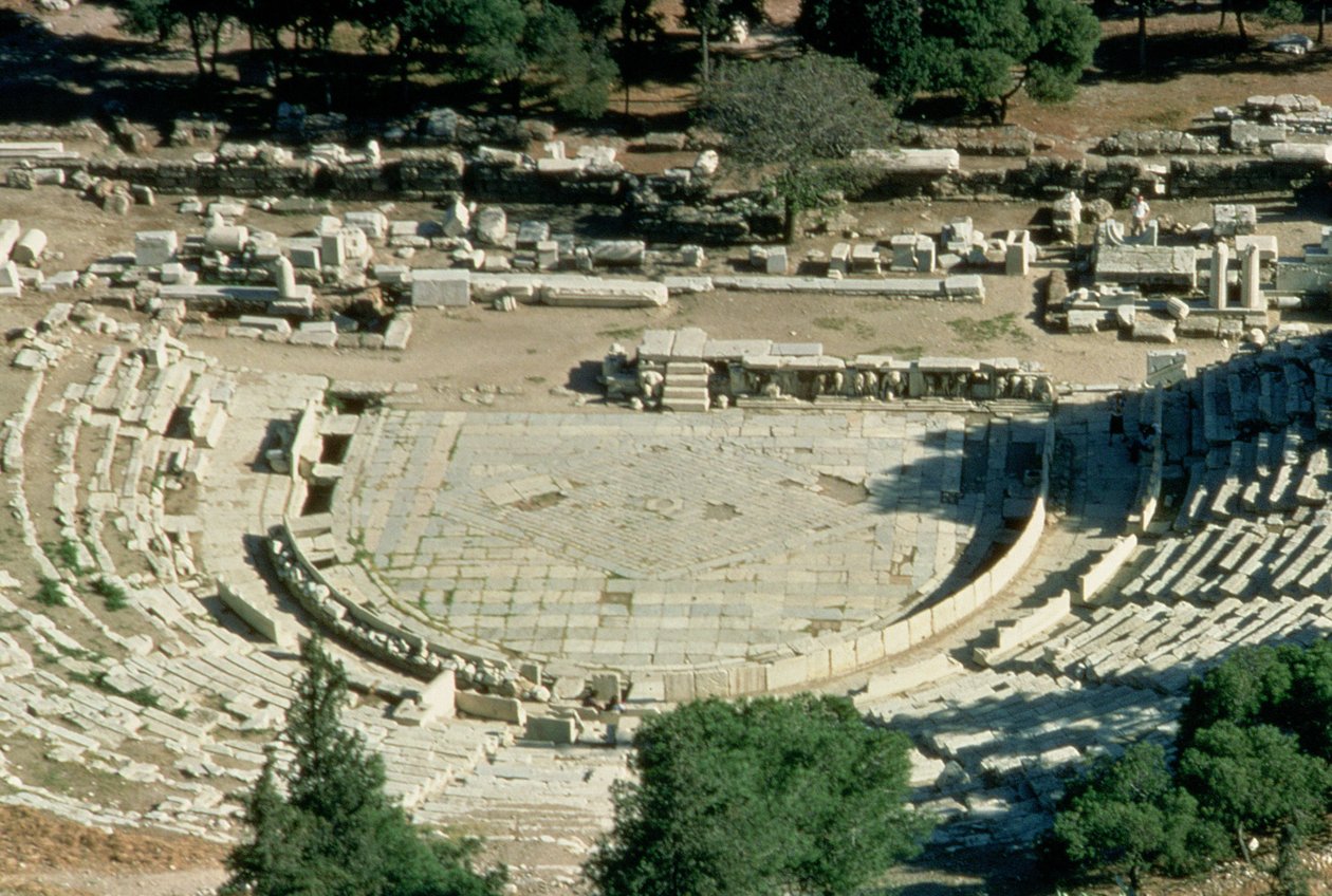 Dionysioksen teatteri ylhäältä katsottuna, noin 330 eaa tekijältä Greek