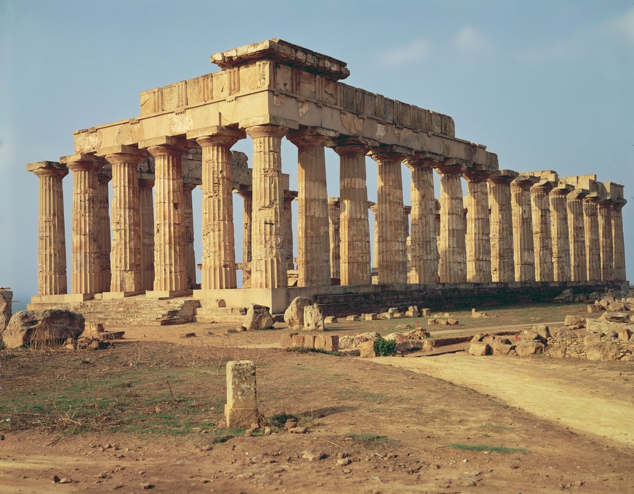 Näkymä temppelistä E, noin 490-480 eaa tekijältä Greek