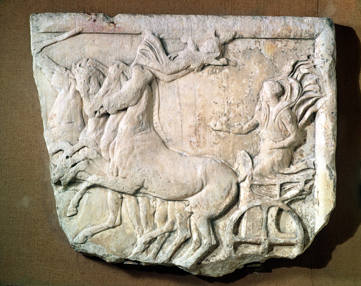Votive helpotus muistoksi voitosta neljän hevosvaunun kilpailussa Panathenaic Gamesissa (marmori) tekijältä Greek