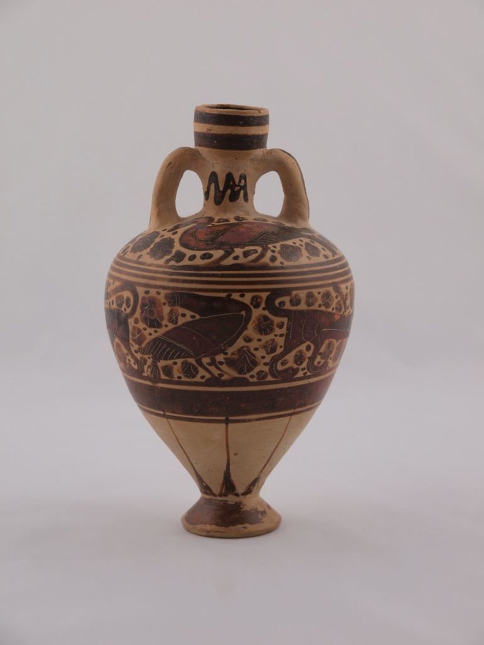 Amphoriskos tekijältä Greek
