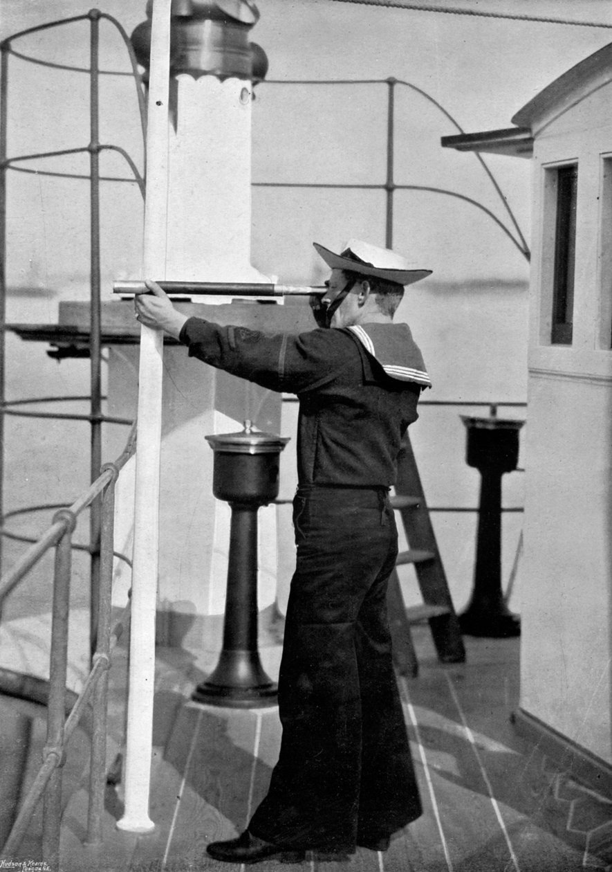 Näköala brittiläisen sotalaivan sillalle, 1896. tekijältä Gregory and Co