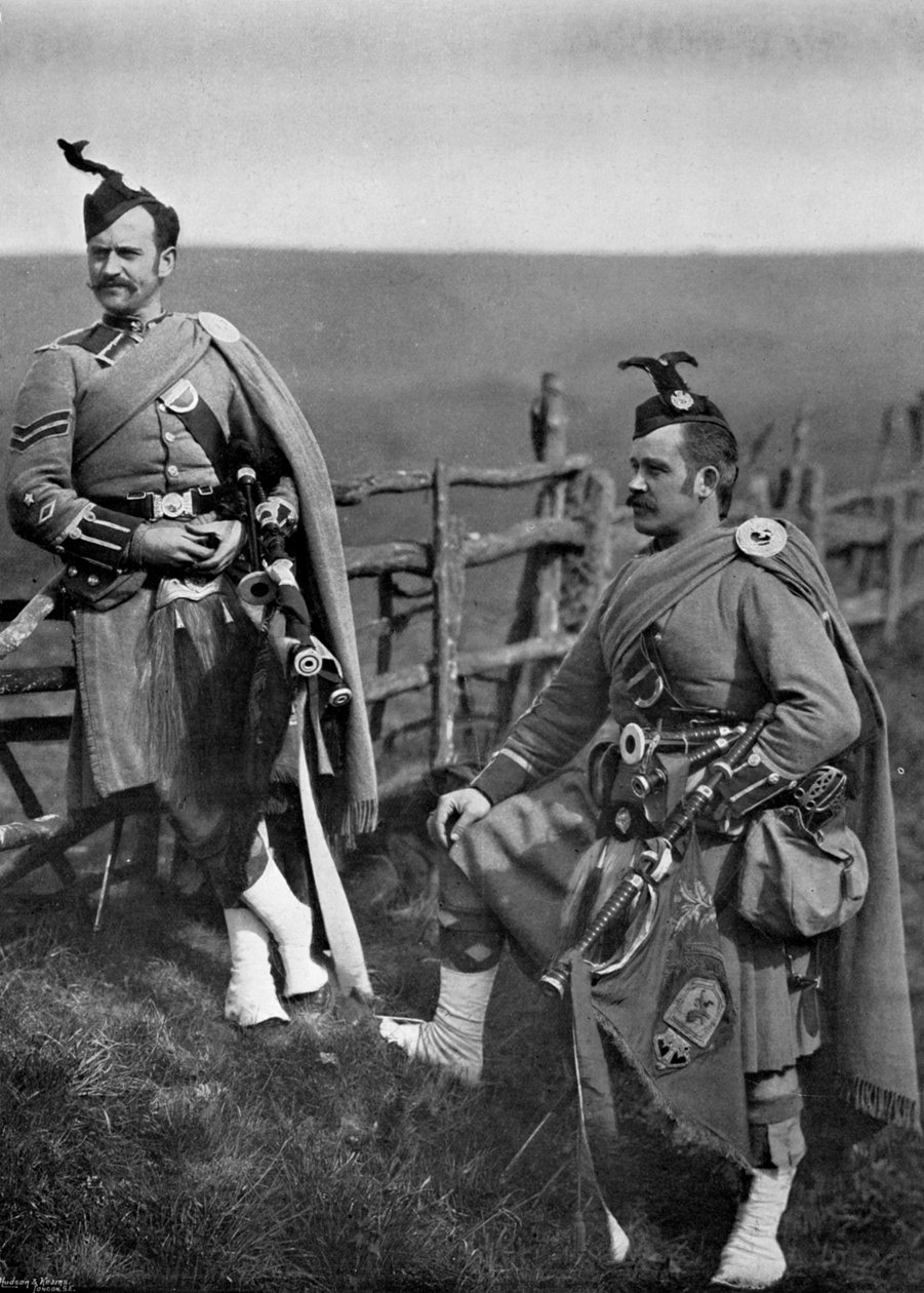 Pipe-majuri Reith ja korpraali-Piper Reith Lontoon Skotlannista, 1896. tekijältä Gregory and Co