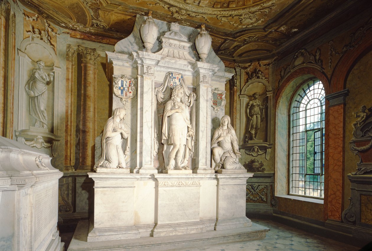 Chandosin mausoleumin muistomerkki (marmori) tekijältä Grinling Gibbons
