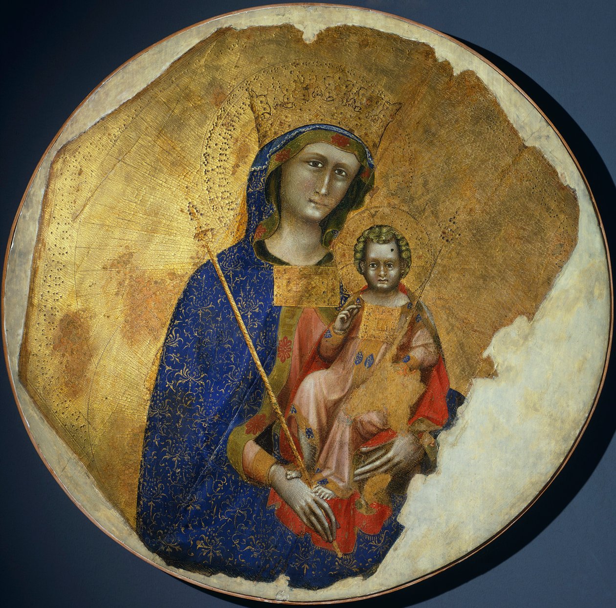 Madonna lapsen kanssa, kirjoittanut Ridolfo Guariento tai Guariento di Arpo (toimii 1338-1370). tekijältä Guariento di Arpo