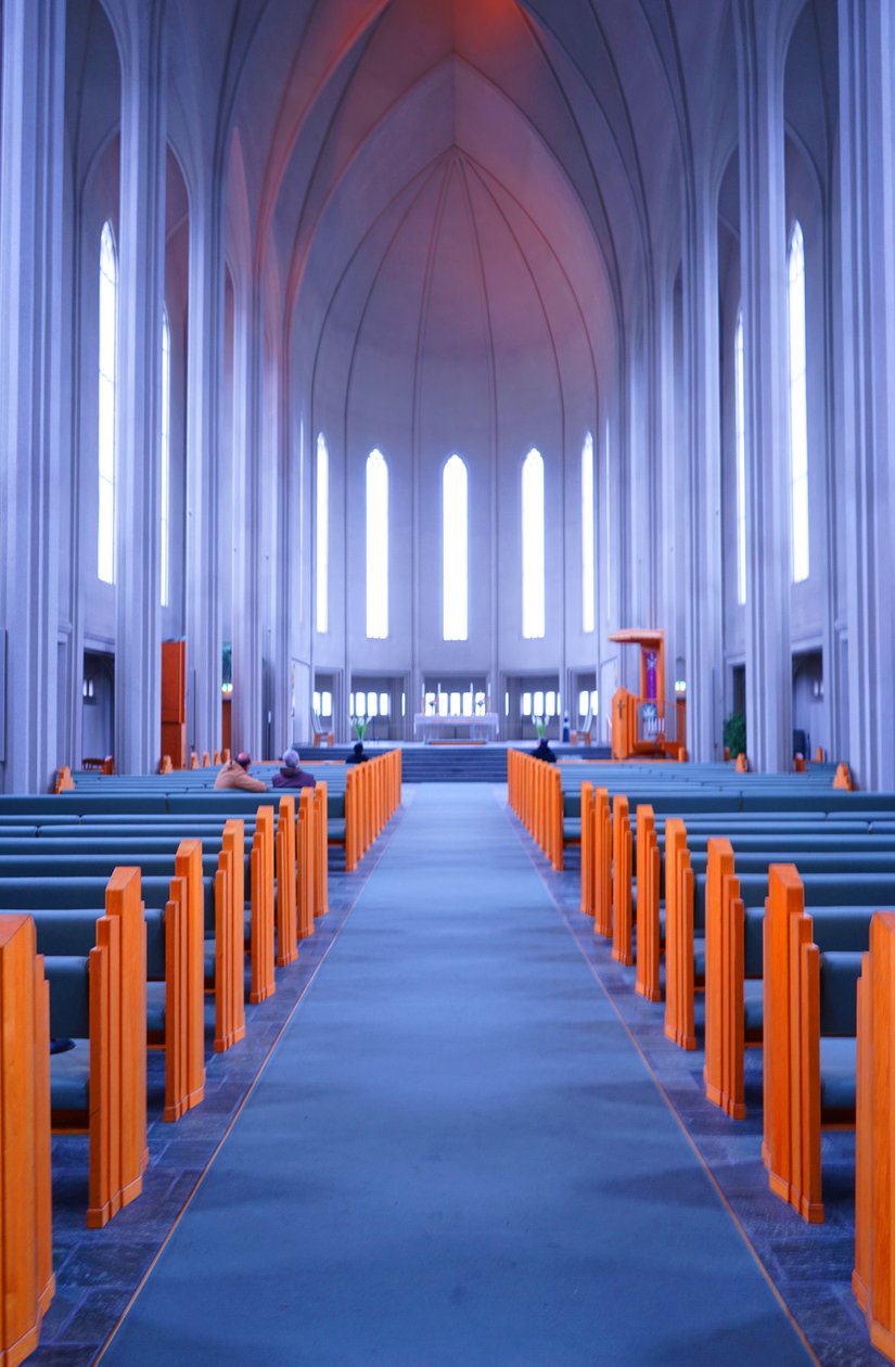 Hallgrimskirkon sisätilat tekijältä Gudjon Samuelsson