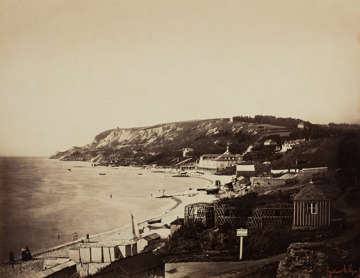 Sainte-Adressen ranta Dumontin kylpylöineen, 185657. tekijältä Gustave Le Gray
