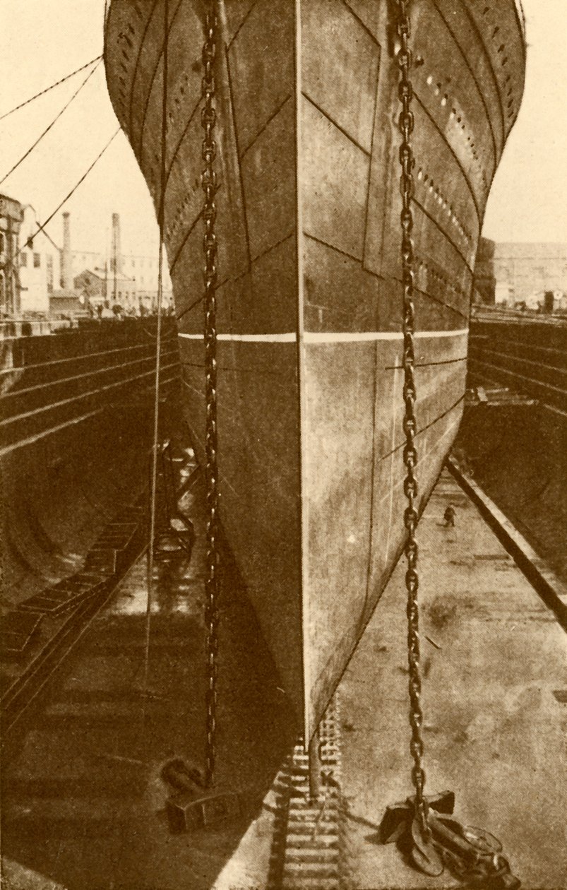 Mauretania kuivatelakalla, vuodelta 1930. tekijältä H. Aslin