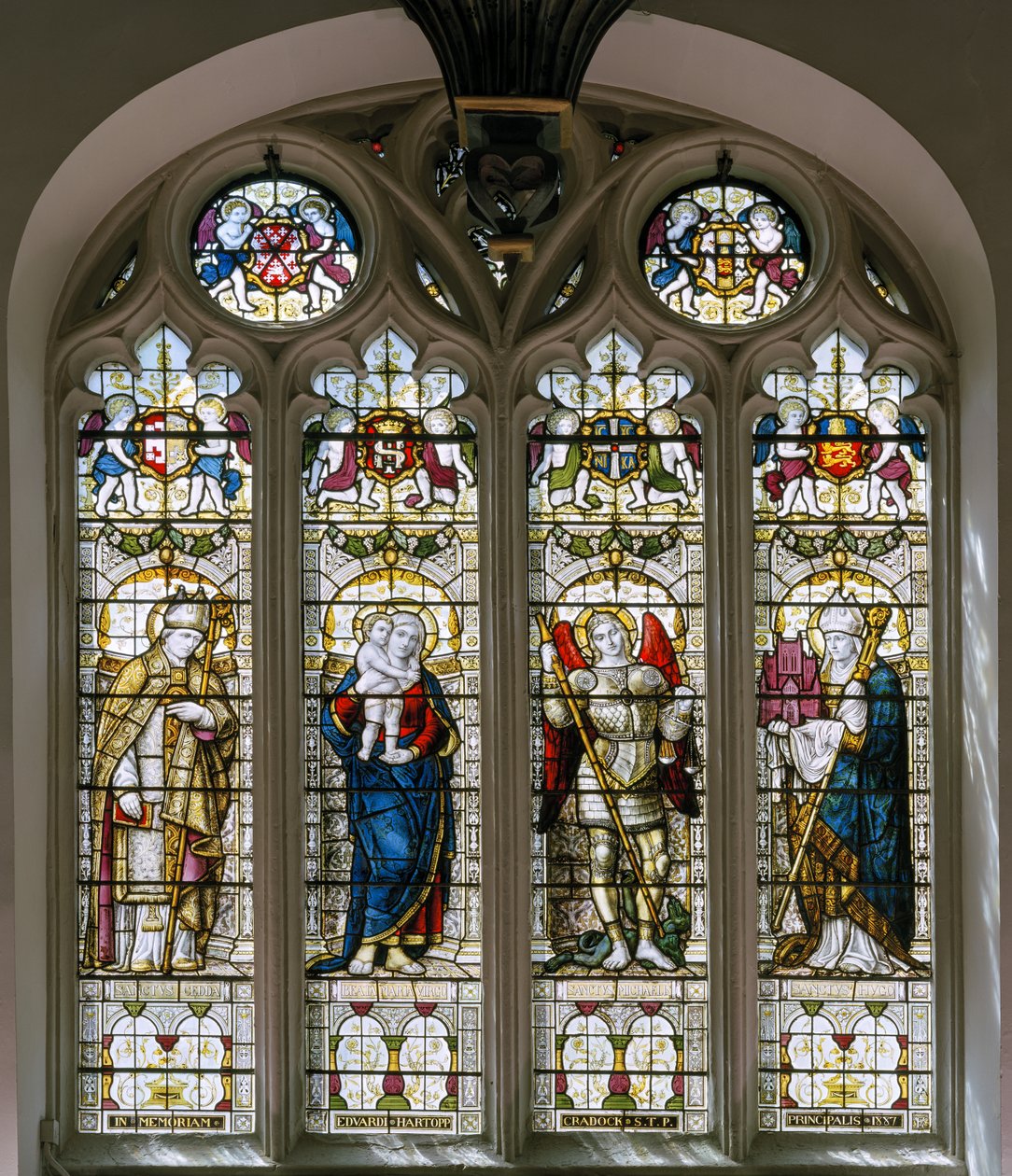 Oxford, Brasenose College Chapel, James Powell & Sons, Harry Ellis Wooldridge, St Cedda, Madonna & Chils, St Michael, St Hugh tekijältä Harry Ellis Wooldridge