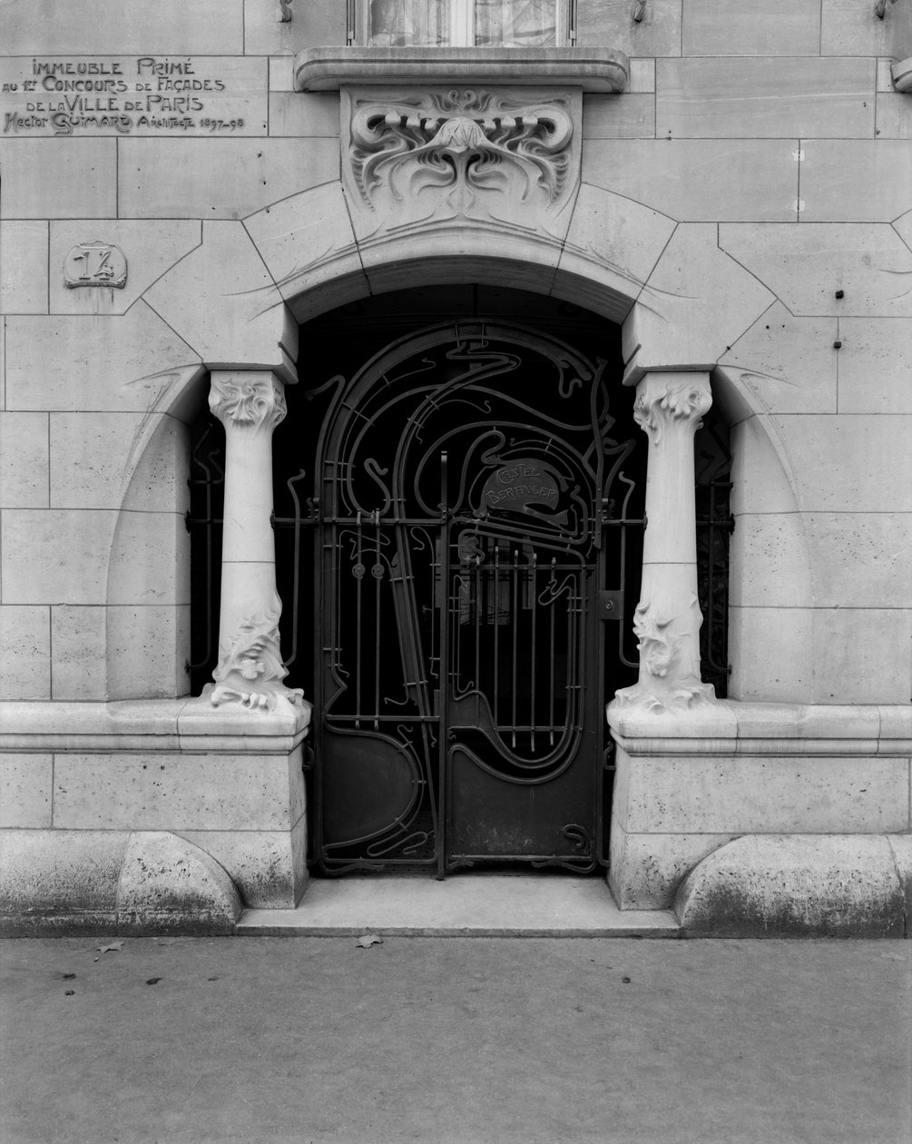Sisäänkäynti Castel Berangeriin, 1897-98 tekijältä Hector Guimard