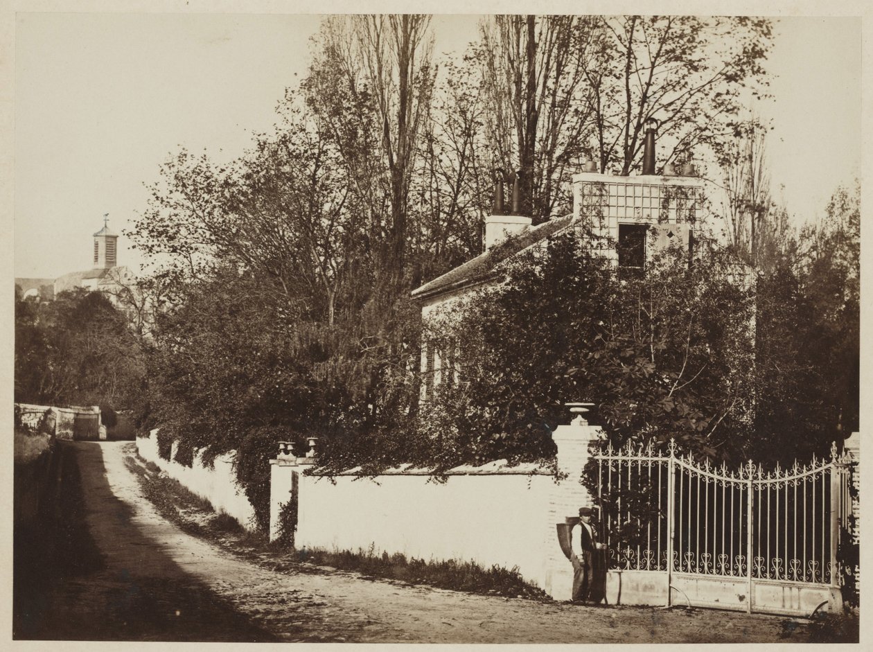 Louveciennesin katu, noin 1869 (valokuva lasinegatiivista) tekijältä Henri Bevan