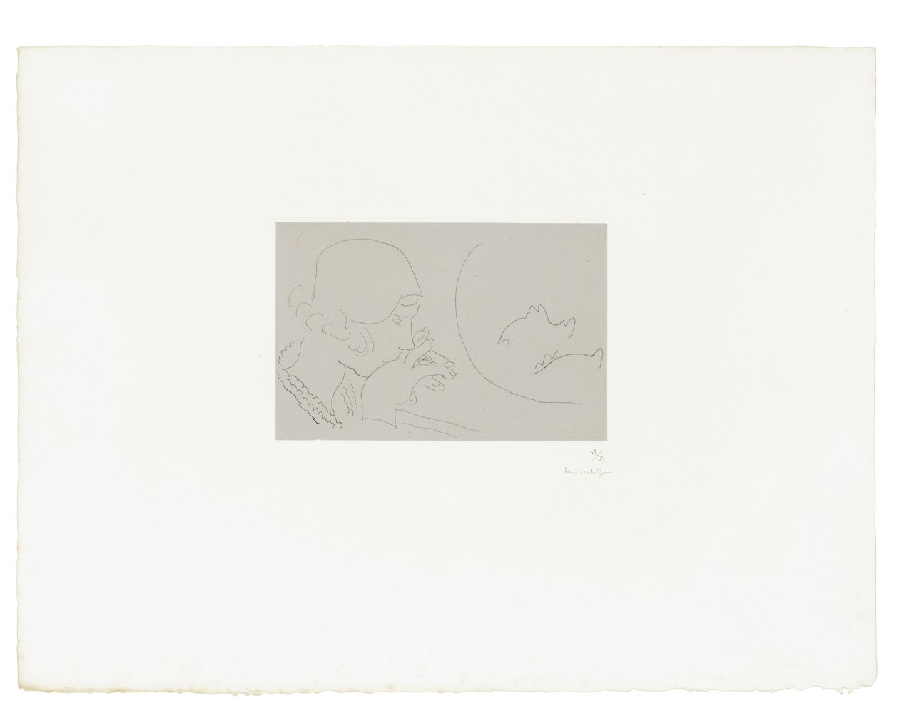 Nuori nainen miettii purkkia punaista kalaa tekijältä Henri Matisse