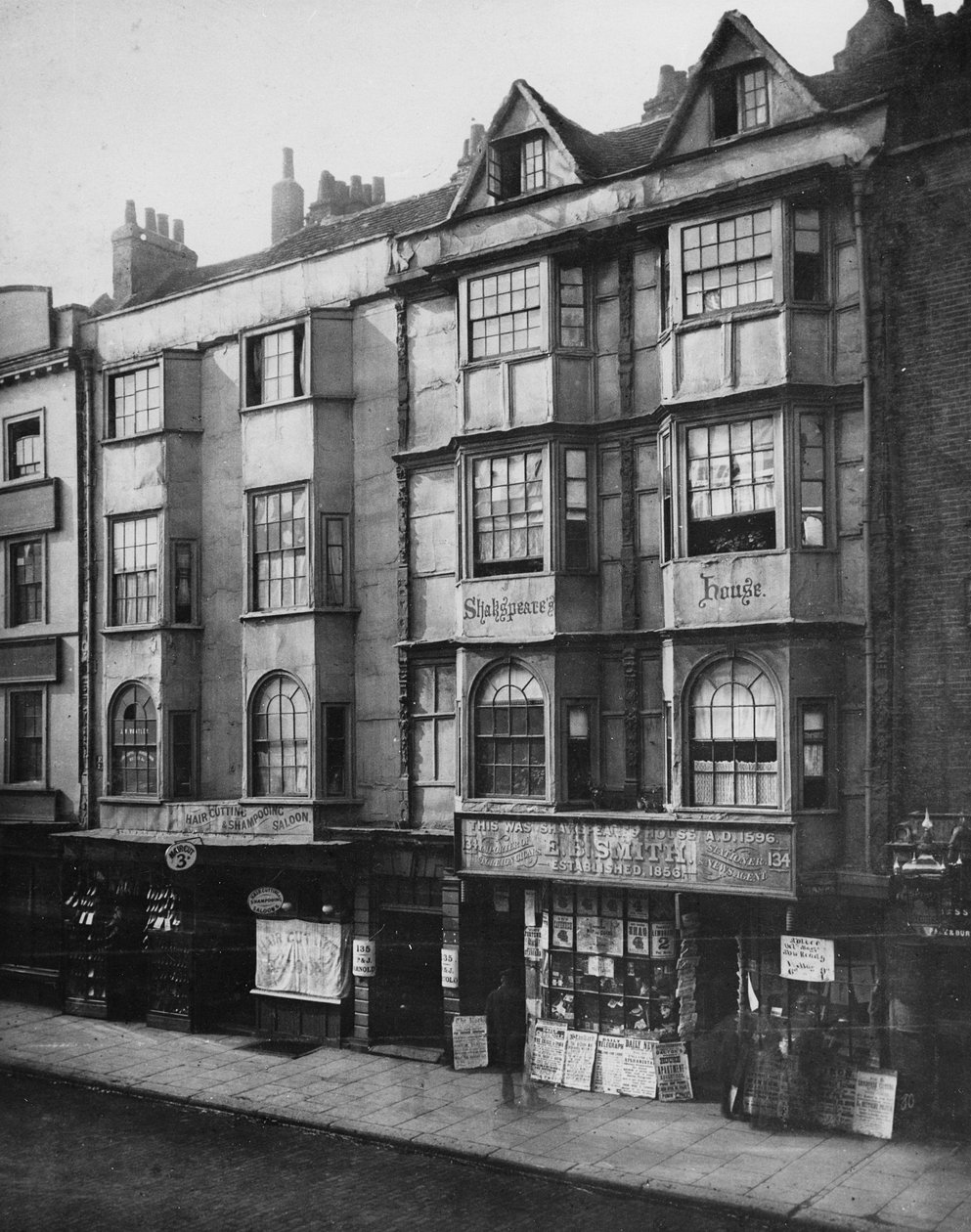 134 Aldersgate Street, n. 1879 tekijältä Henry Dixon