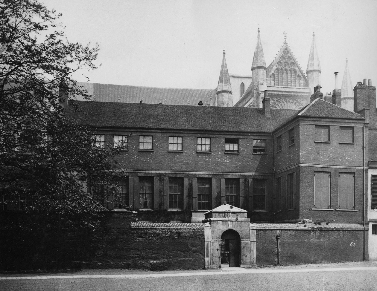 Ashburnham House, noin 1882 tekijältä Henry Dixon