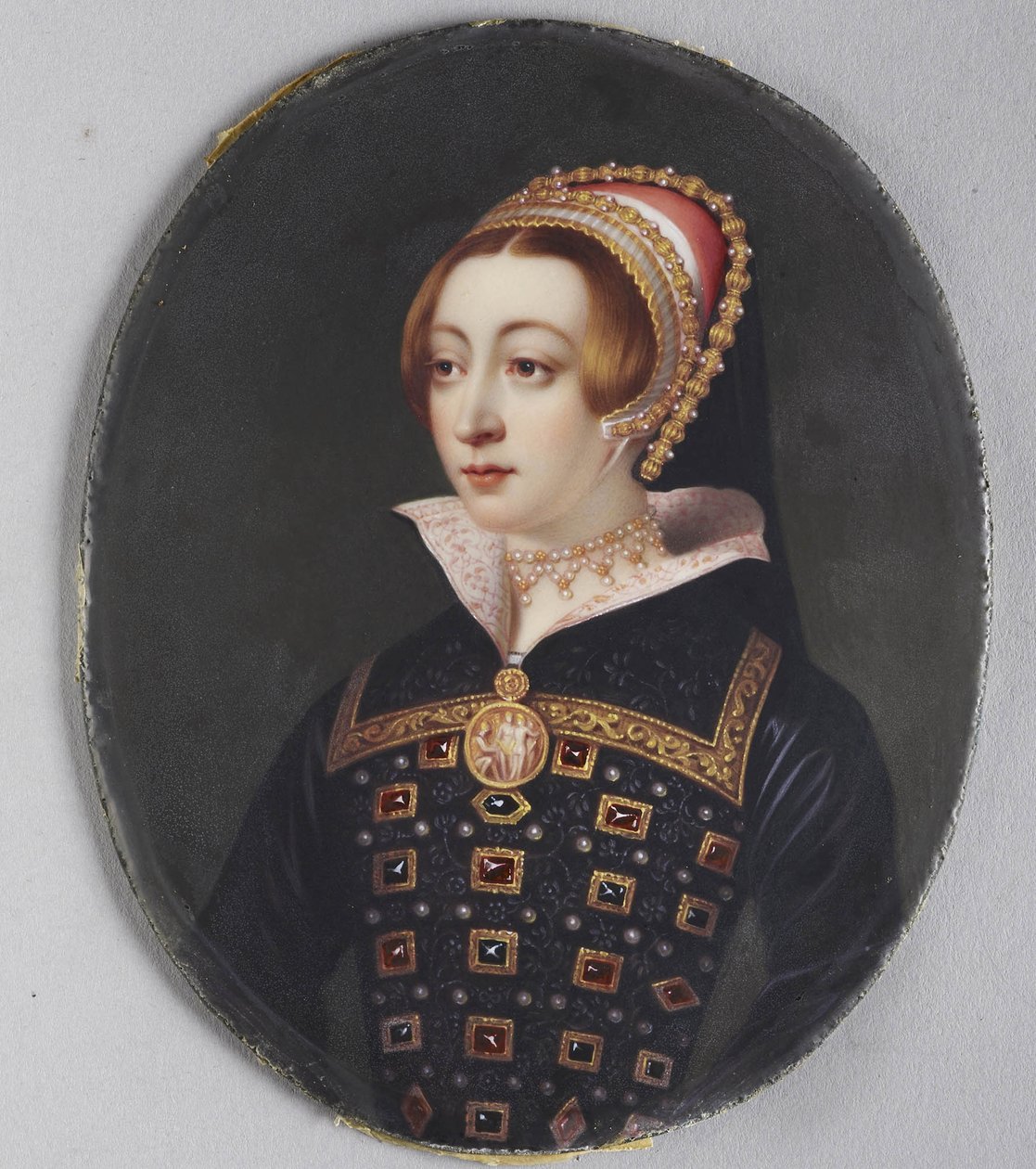 Anne Boleyn tekijältä Henry Pierce Bone