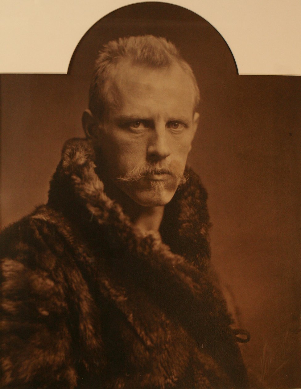 Fridtjof Nansen 1861-1930 tekijältä Henry Van der Weyde