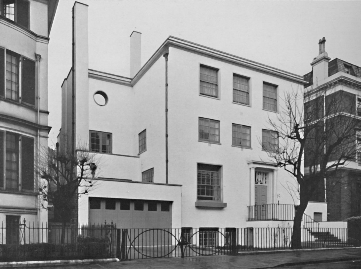 Ulkopuoli - Talo Denys Lowsonille, Esq., Upper Phillimore Gardens, Lontoo, 1939 tekijältä Herbert Felton