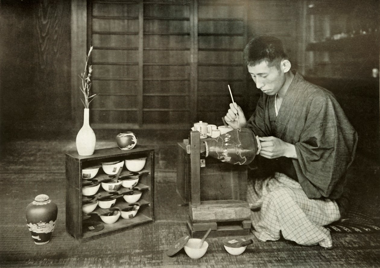 Cloisonnen maljakko keisarille, 1910. tekijältä Herbert Ponting