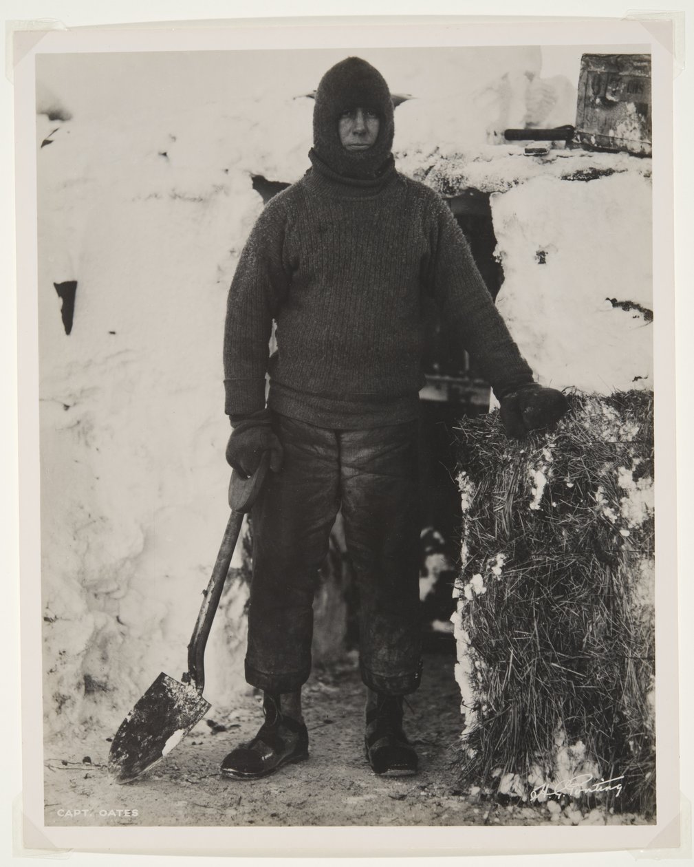 Kapteeni Oates Terra Nova -retken aikana (1910-13) etelänavalle (bromidiprintti) tekijältä Herbert Ponting