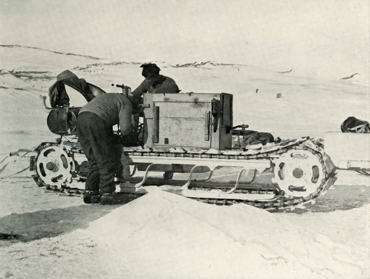 Yksi moottorikelkoista, 1911, 1913 tekijältä Herbert Ponting