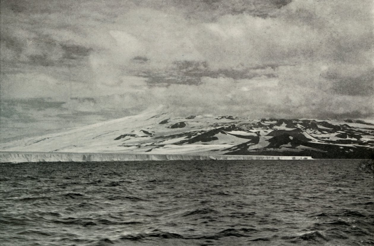 The Barrier and Mount Terror, c19101913, 1913 tekijältä Herbert Ponting