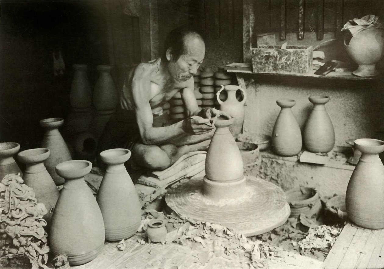 Potter pyörässä, 1910. tekijältä Herbert Ponting