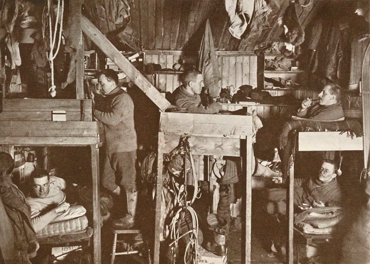 The Tenements Cherry-Garrard, Bowers, Oates, Meares, Atkinson, 9. lokakuuta 1911, 1913 tekijältä Herbert Ponting