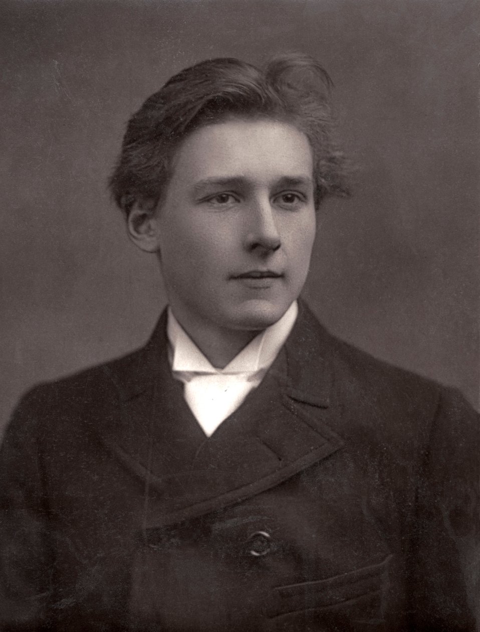 Edward Gordon Craig, noin 1890 (kuva). tekijältä Herbert Rose Barraud