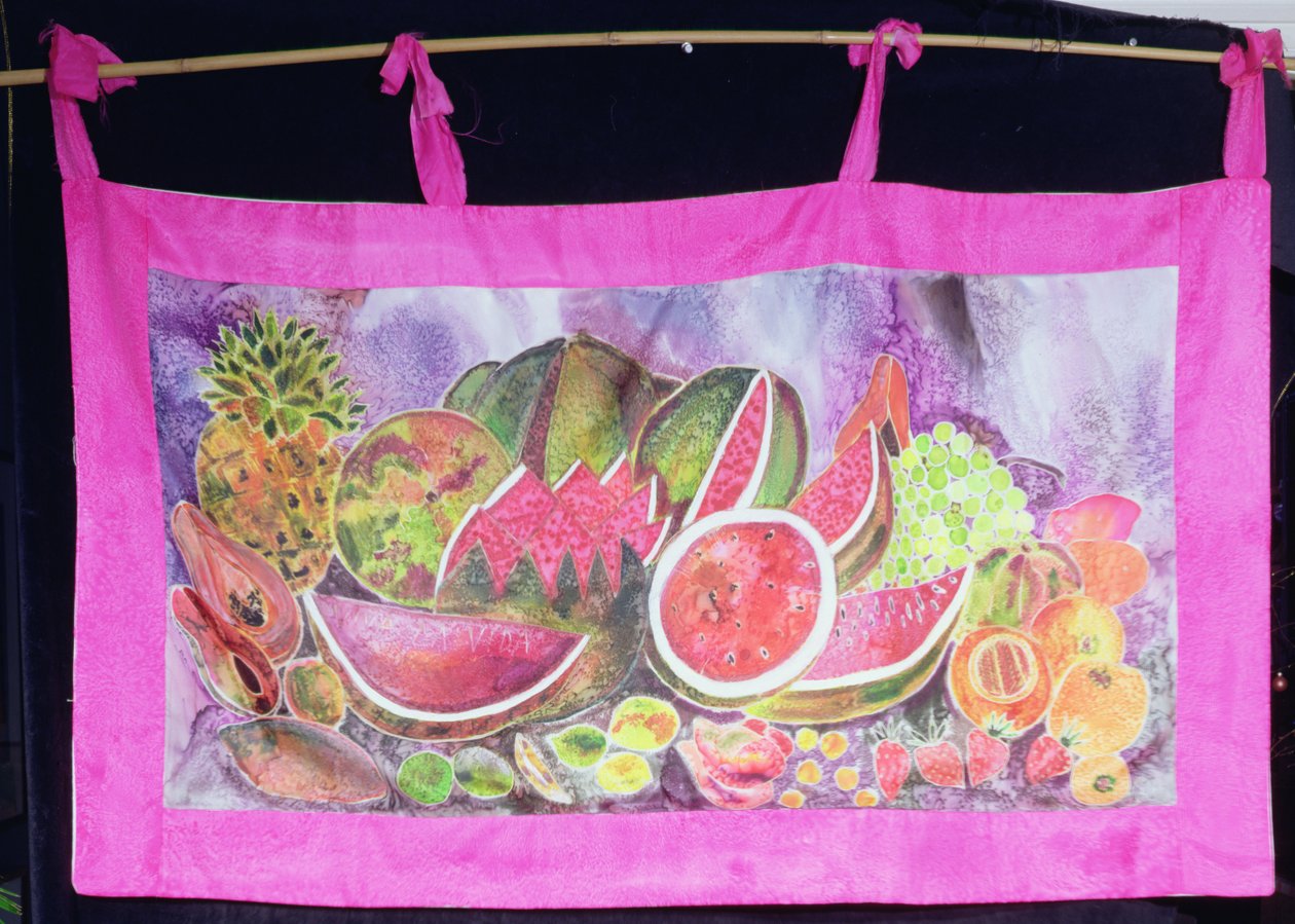 Mexican Fruits, 2003 (värit silkillä) tekijältä Hilary Simon