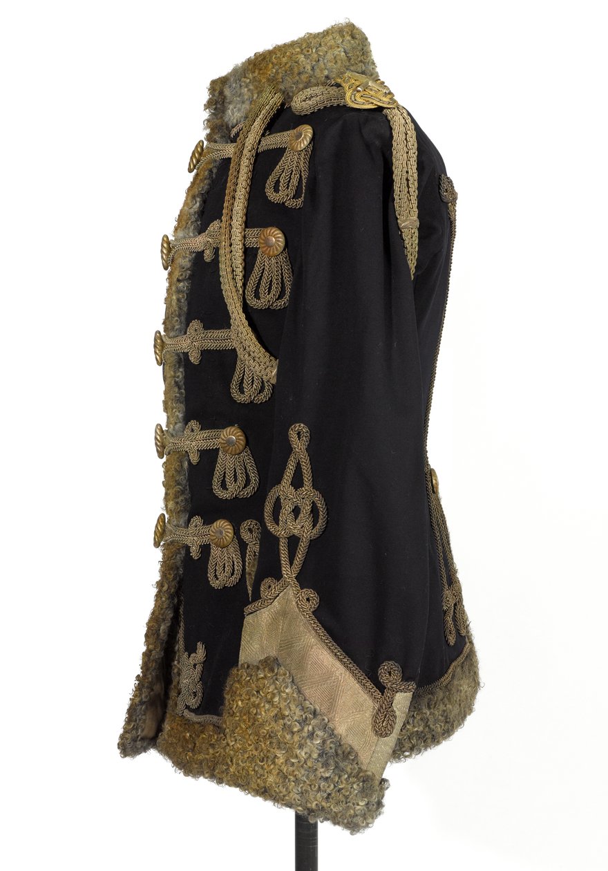 Pelisse, 3. Zieten Hussars, HRH The Duke of Connaught, ennen 1914 (pelisse) tekijältä Hungarian School