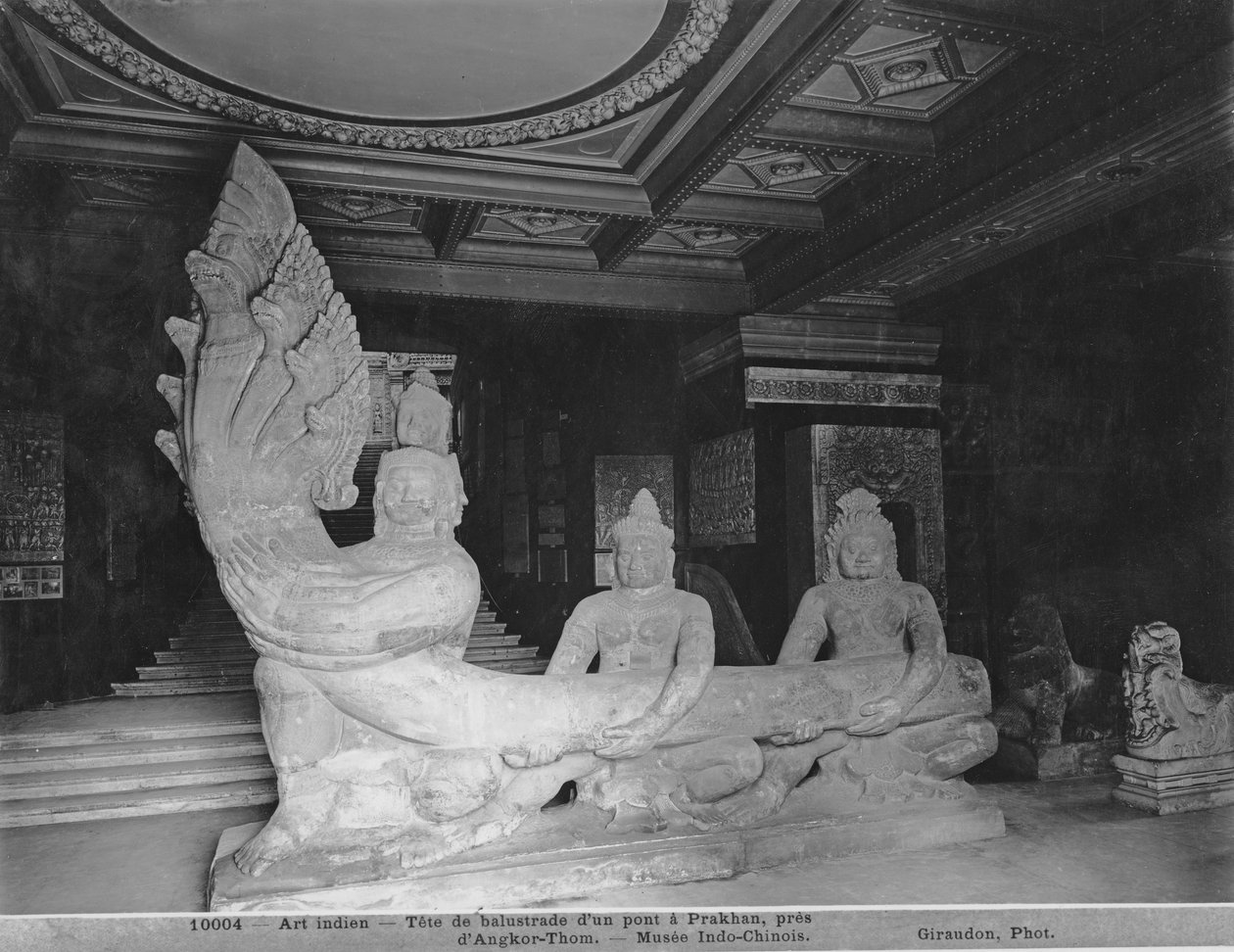 Kaiteen pää, alun perin Prakhanin sillalta, Angkor-Thomista tekijältä Indian School