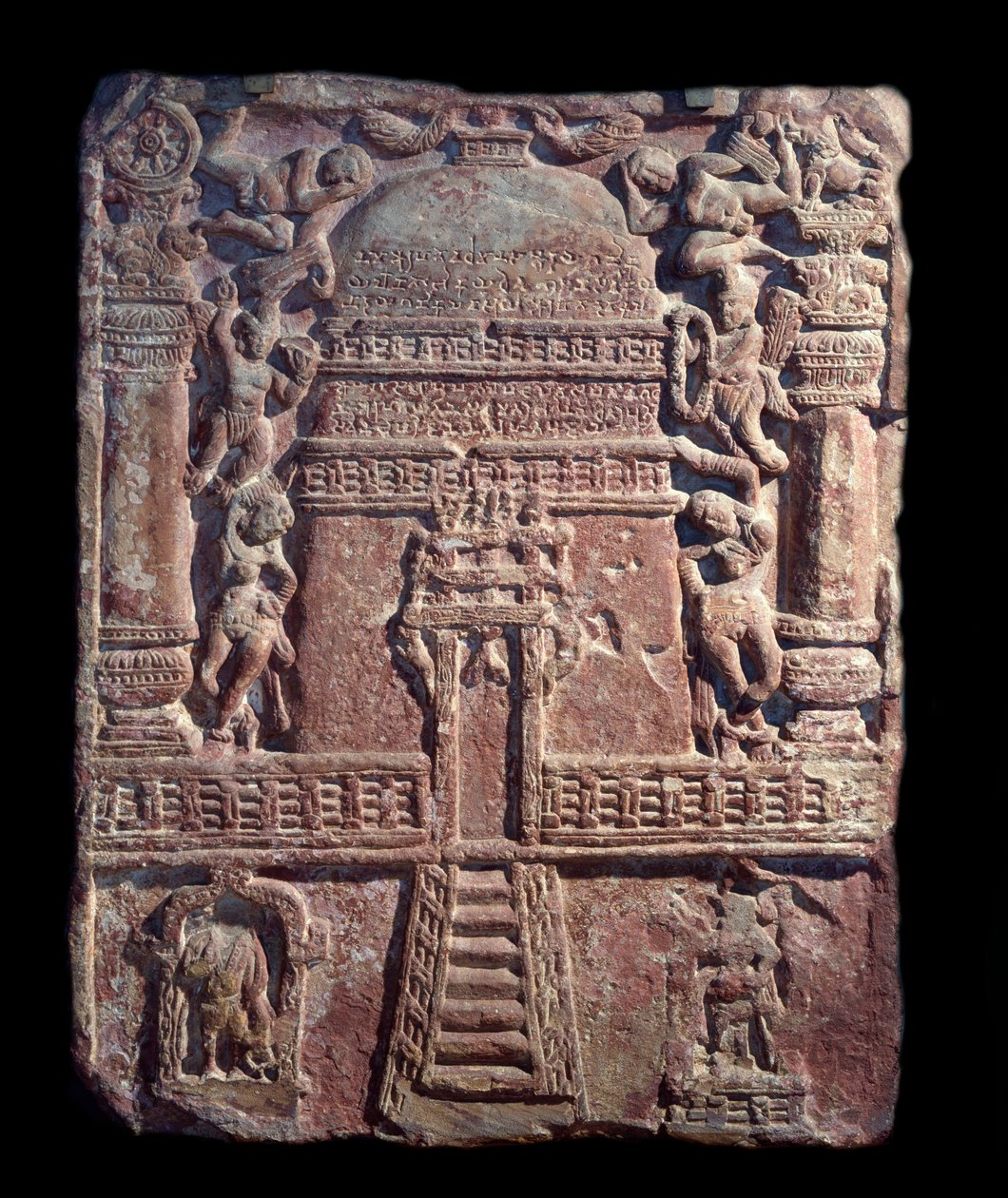 Kurtesaani Lavana Sobhikan tyttären Vasun asettama Jain-tabletti (punainen hiekkakivi, Kushan Empire) tekijältä Indian School