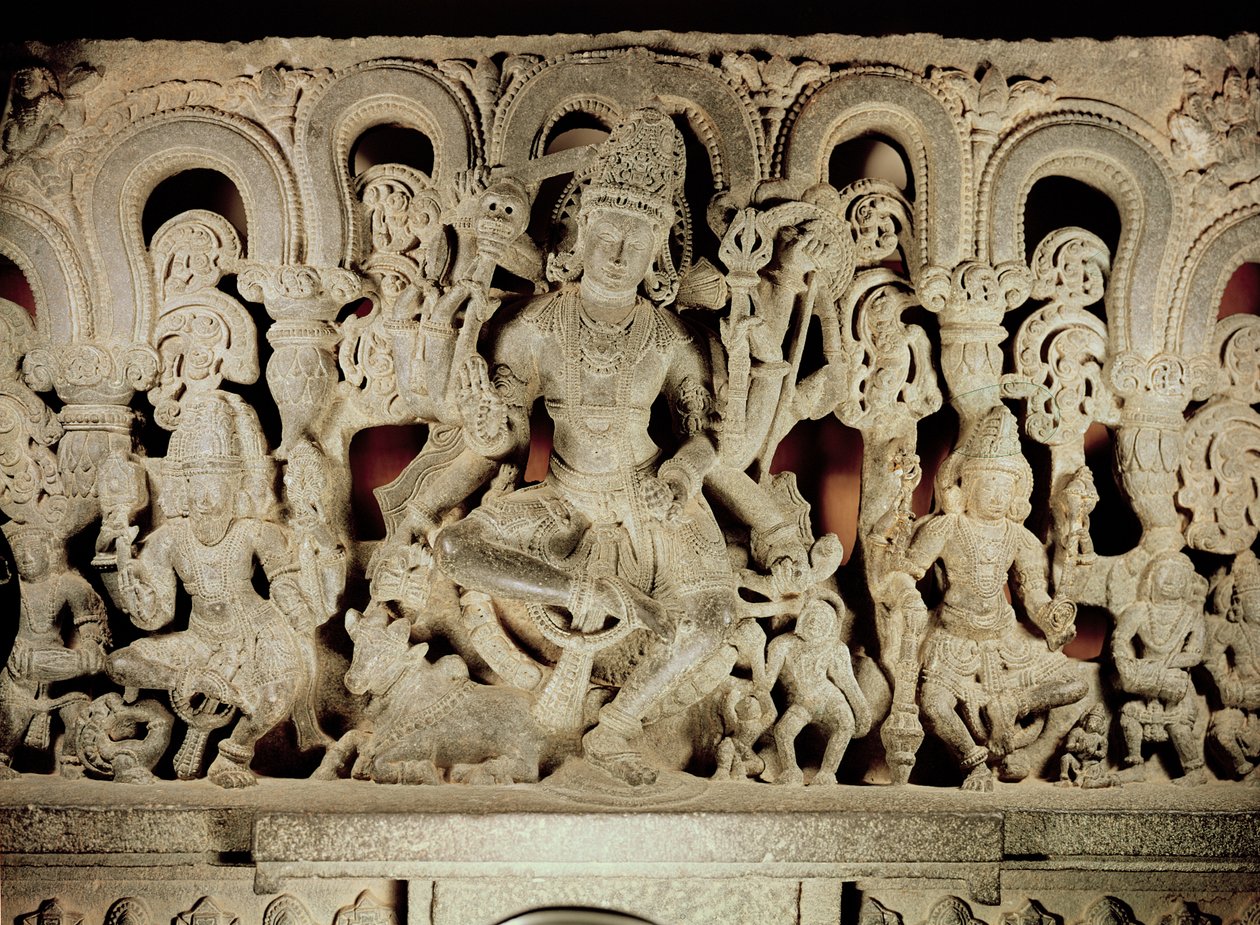 Lintel, jossa on hindujen kolminaisuus, Warangal, Andhra Pradesh, Kakatiya-dynastia tekijältä Indian School