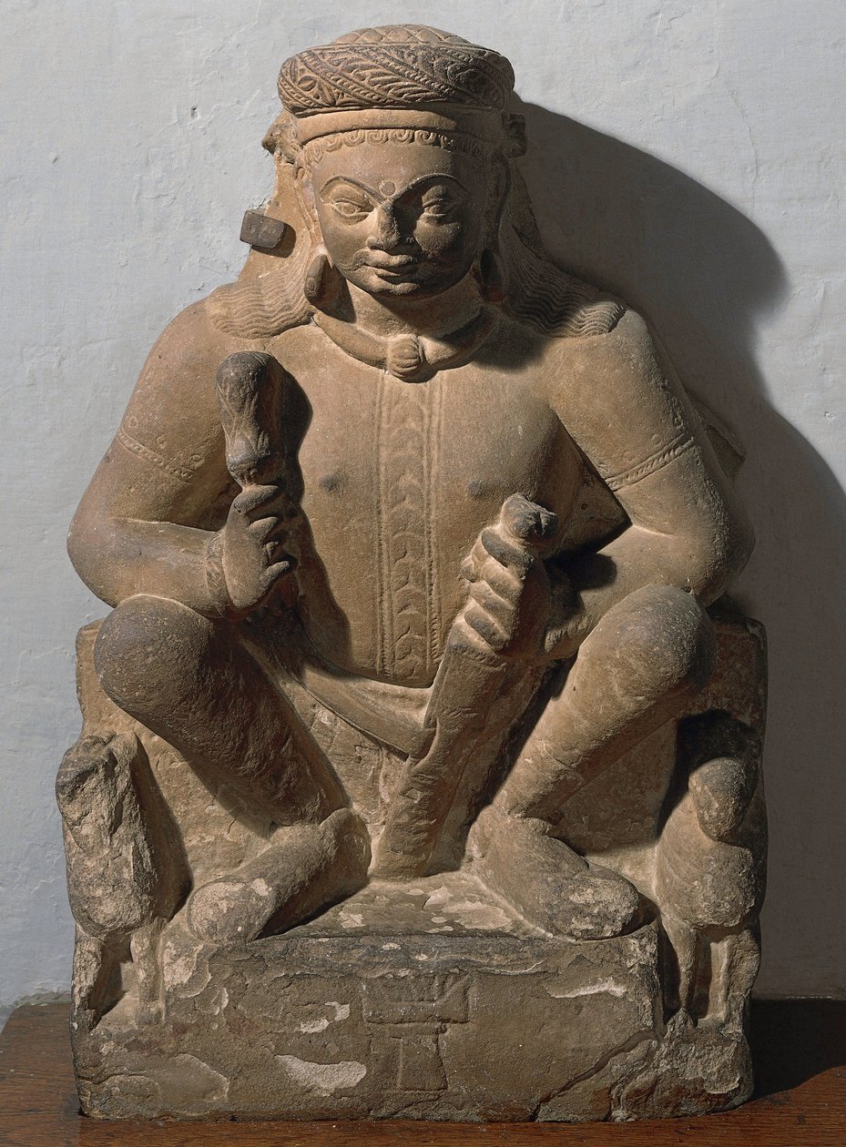 Surya, auringon jumala. Punainen hiekkakiviveistos tekijältä Indian School