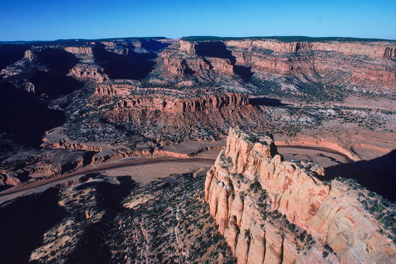 Tsegi Canyon, jossa sijaitsevat Keet Seel Anasazi-intiaanien rauniot Navajo-intiaanireservaatissa. tekijältä Ira Block