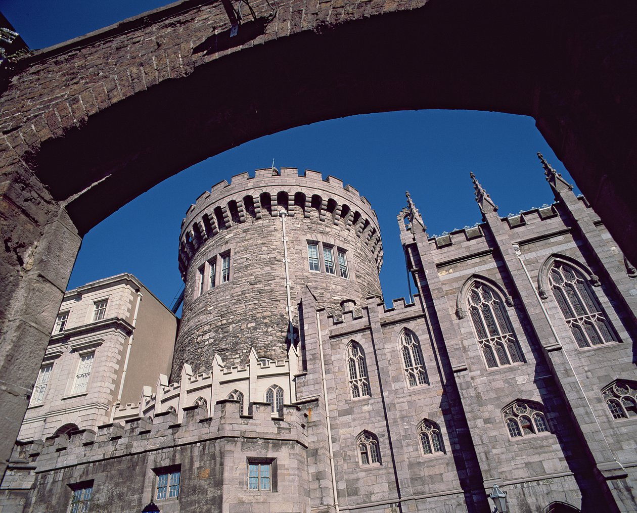 Dublinin linna, Record Tower tekijältä Irish School