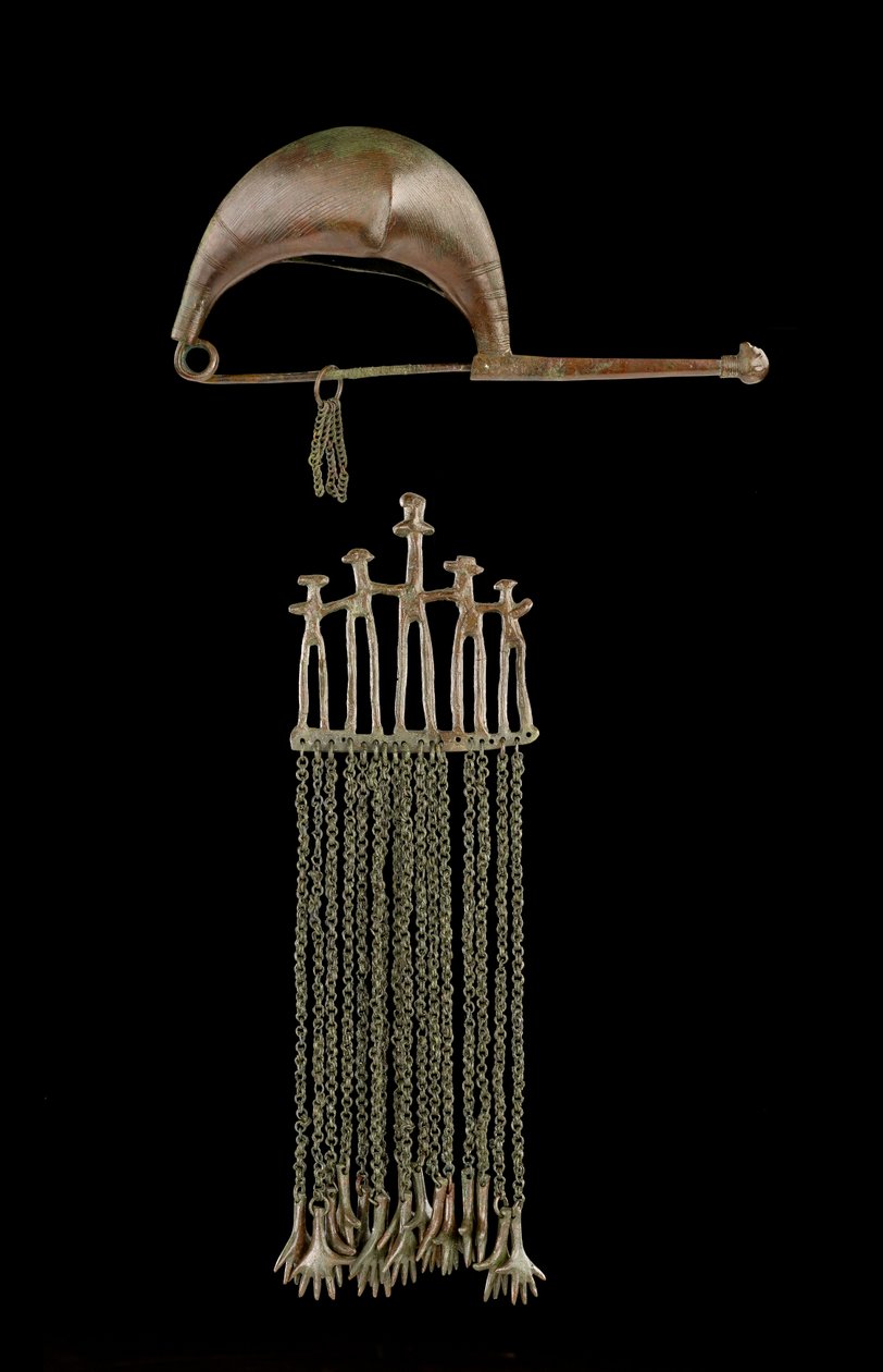 Fibula (kupariseos) tekijältä Iron Age