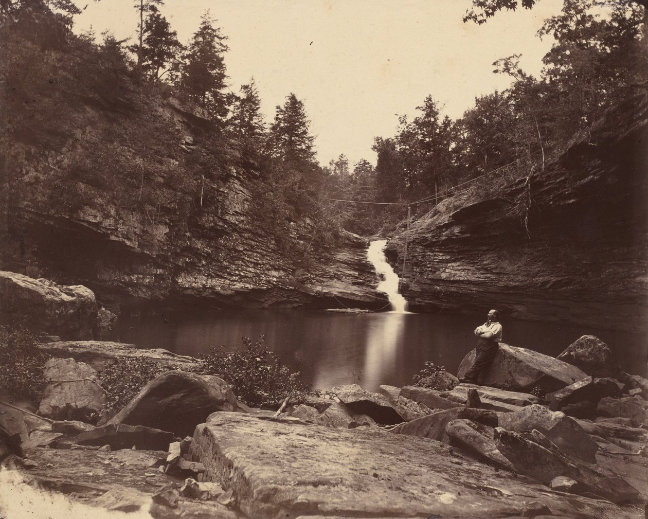 Lula Lake, Lookout Mountain, Georgia tekijältä Isaac H. Bonsall